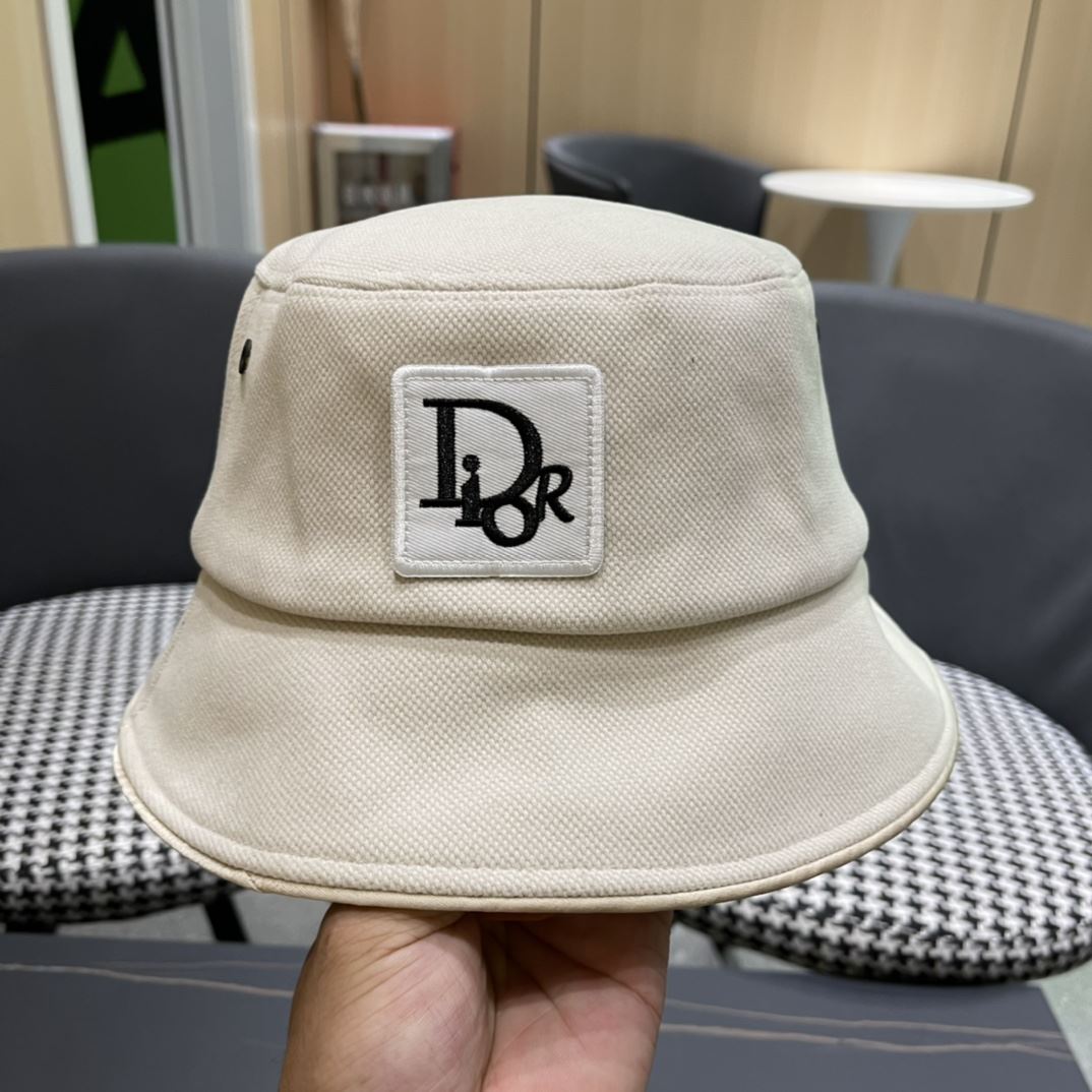 Christian Dior Caps